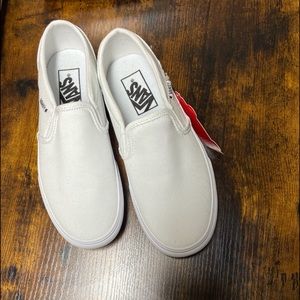 Vans classic slip-on platform sneakers in true white